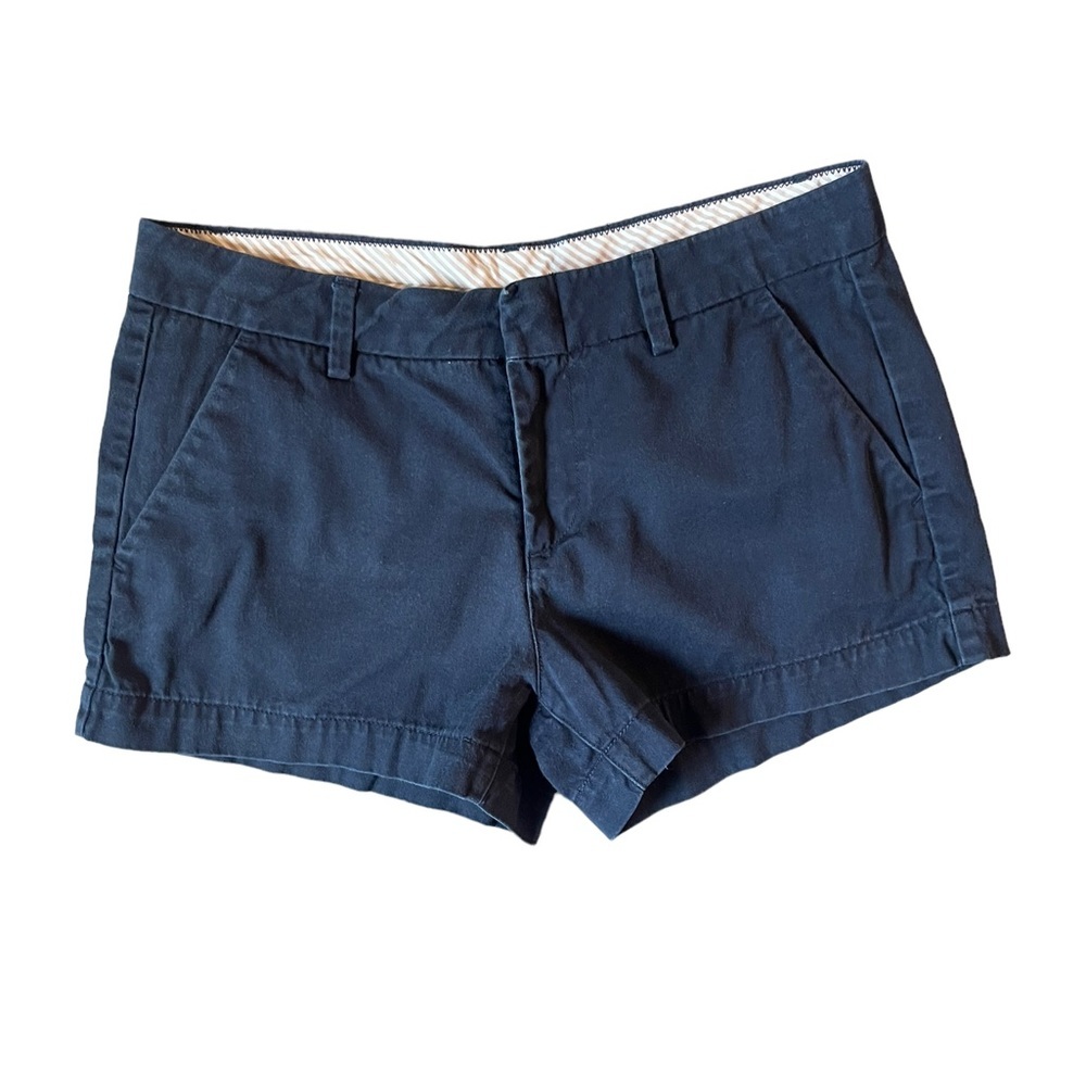 UNIQLO Navy Blue Women’s Low Rise Chino Shorts Size 6 With Pockets Casual Comfy